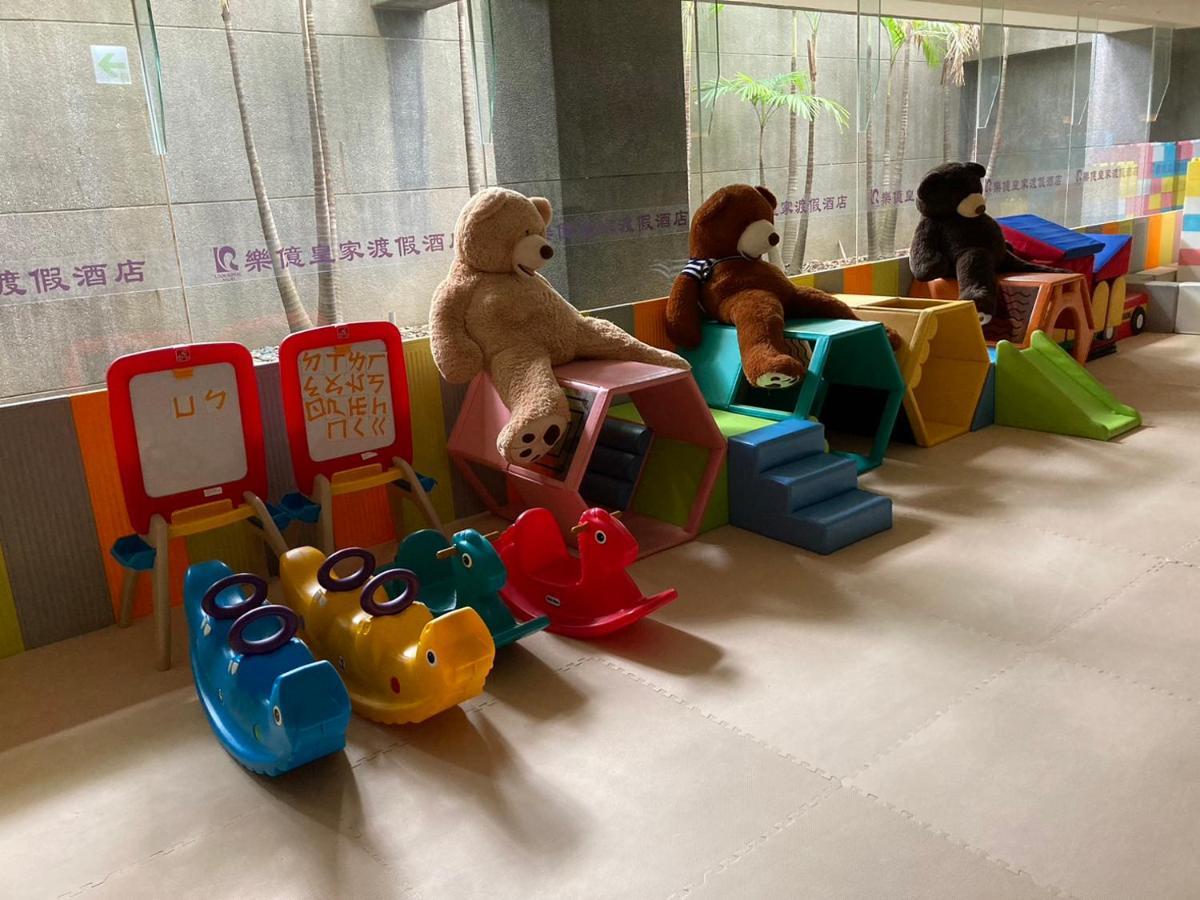 Look Royal Resort Chiayi City Exteriör bild The Children's Hospital of Philadelphia