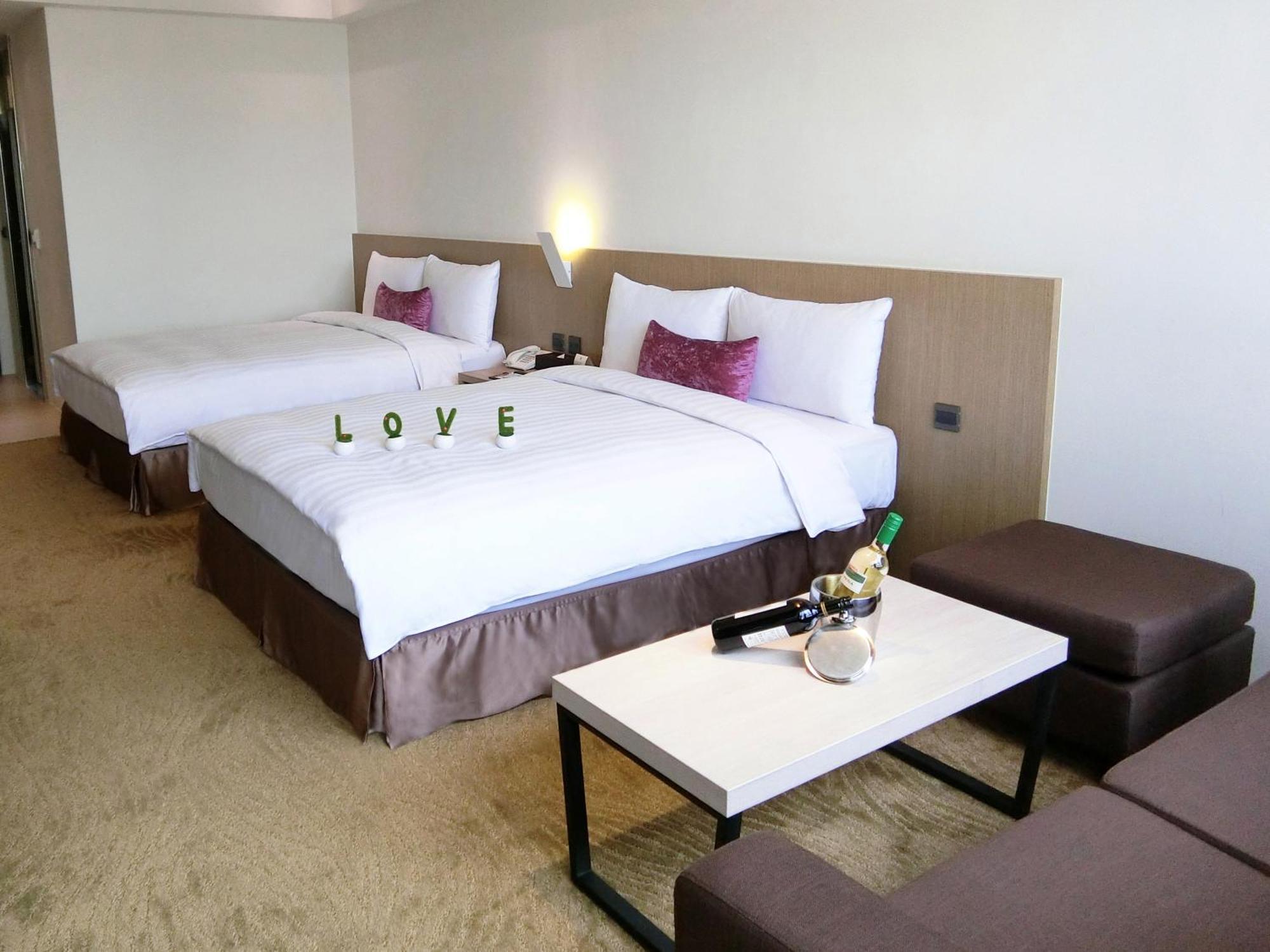 Look Royal Resort Chiayi City Rum bild Deluxe Room