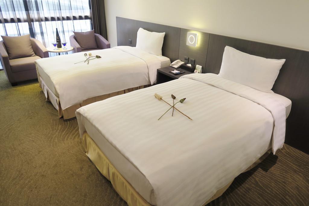 Look Royal Resort Chiayi City Exteriör bild Deluxe Twin Room