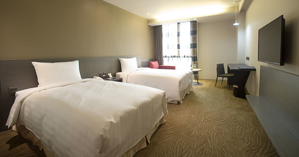 Look Royal Resort Chiayi City Exteriör bild Deluxe Room
